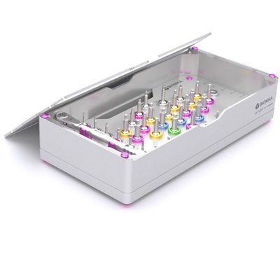 Universal screwdriver kit for implant prosthetics